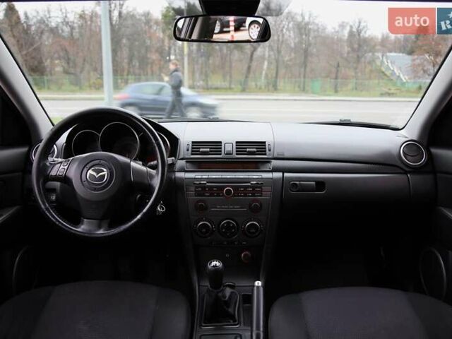 Серый Мазда 3, объемом двигателя 1.6 л и пробегом 247 тыс. км за 4999 $, фото 11 на Automoto.ua