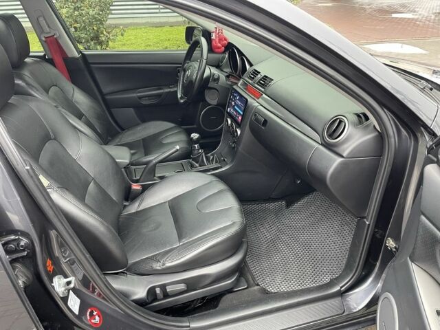 Сірий Мазда 3, об'ємом двигуна 1.6 л та пробігом 220 тис. км за 5000 $, фото 14 на Automoto.ua