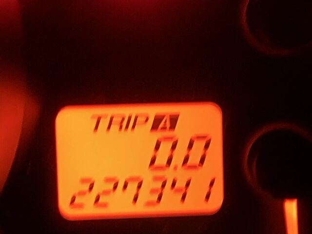 Серый Мазда 3, объемом двигателя 1.6 л и пробегом 227 тыс. км за 2900 $, фото 7 на Automoto.ua