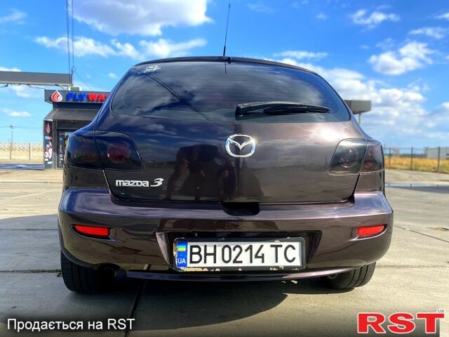 Серый Мазда 3, объемом двигателя 1.6 л и пробегом 282 тыс. км за 6000 $, фото 1 на Automoto.ua