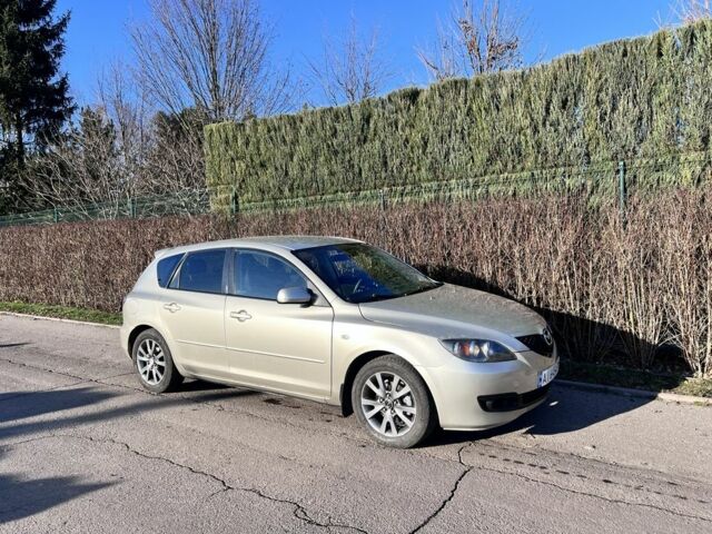 Серый Мазда 3, объемом двигателя 1.6 л и пробегом 200 тыс. км за 3400 $, фото 2 на Automoto.ua