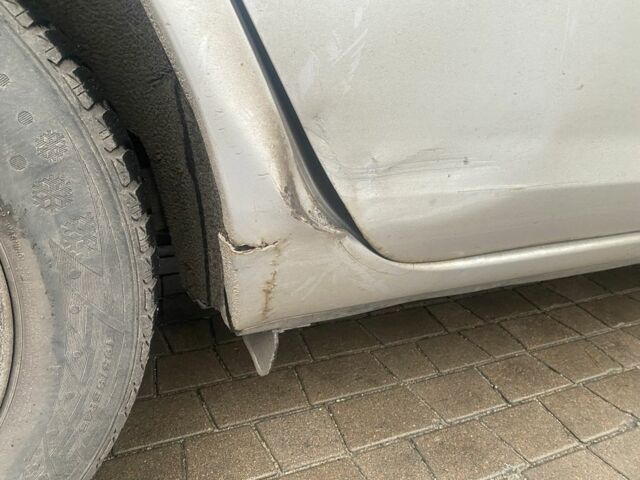 Серый Мазда 3, объемом двигателя 1.6 л и пробегом 196 тыс. км за 4500 $, фото 10 на Automoto.ua