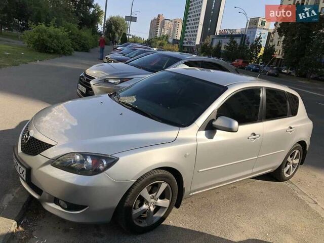 Серый Мазда 3, объемом двигателя 1.6 л и пробегом 147 тыс. км за 4400 $, фото 3 на Automoto.ua