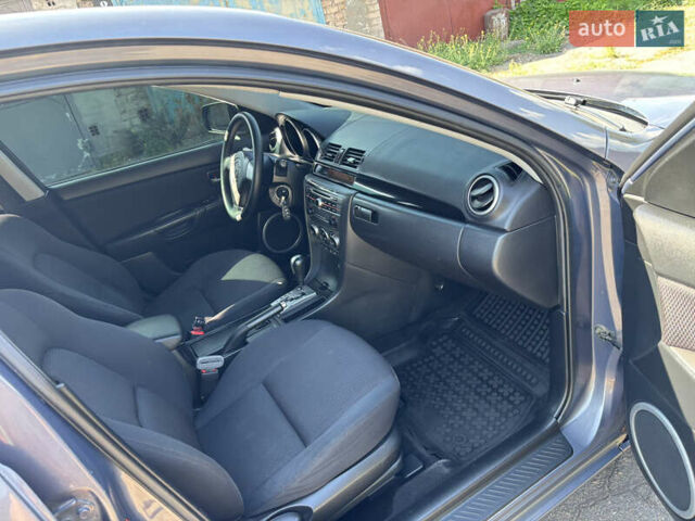 Сірий Мазда 3, об'ємом двигуна 1.6 л та пробігом 233 тис. км за 6000 $, фото 14 на Automoto.ua