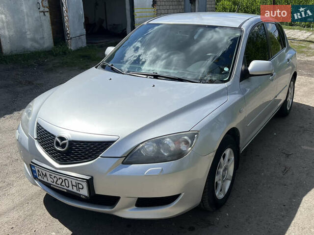 Сірий Мазда 3, об'ємом двигуна 1.6 л та пробігом 232 тис. км за 4200 $, фото 2 на Automoto.ua