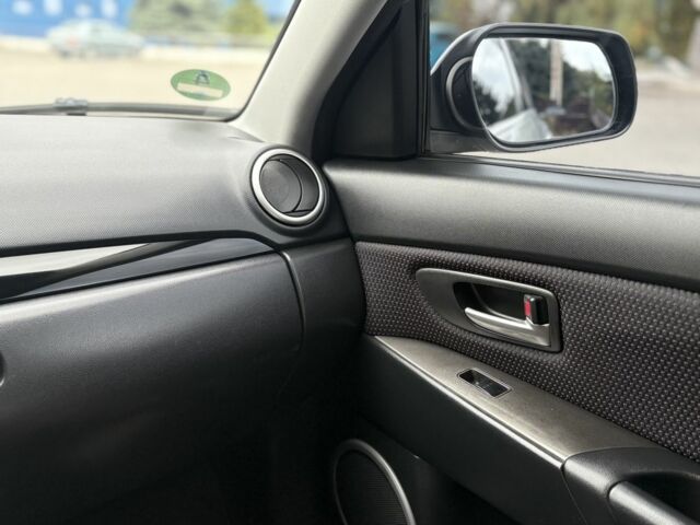 Сірий Мазда 3, об'ємом двигуна 1.6 л та пробігом 190 тис. км за 4999 $, фото 13 на Automoto.ua