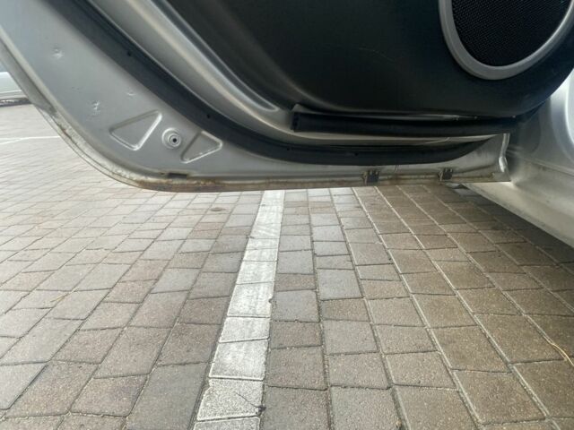 Серый Мазда 3, объемом двигателя 1.6 л и пробегом 196 тыс. км за 4500 $, фото 12 на Automoto.ua