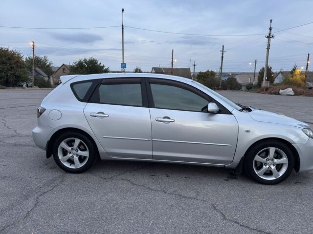 Серый Мазда 3, объемом двигателя 2 л и пробегом 170 тыс. км за 4800 $, фото 2 на Automoto.ua