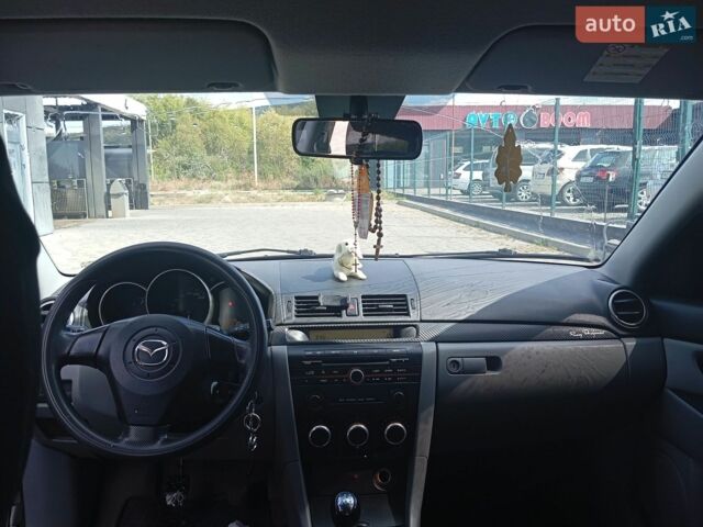Сірий Мазда 3, об'ємом двигуна 1.6 л та пробігом 194 тис. км за 4700 $, фото 2 на Automoto.ua