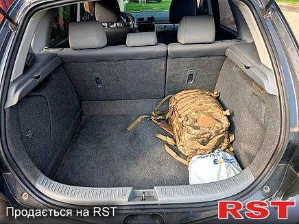 Серый Мазда 3, объемом двигателя 1.3 л и пробегом 180 тыс. км за 3200 $, фото 6 на Automoto.ua