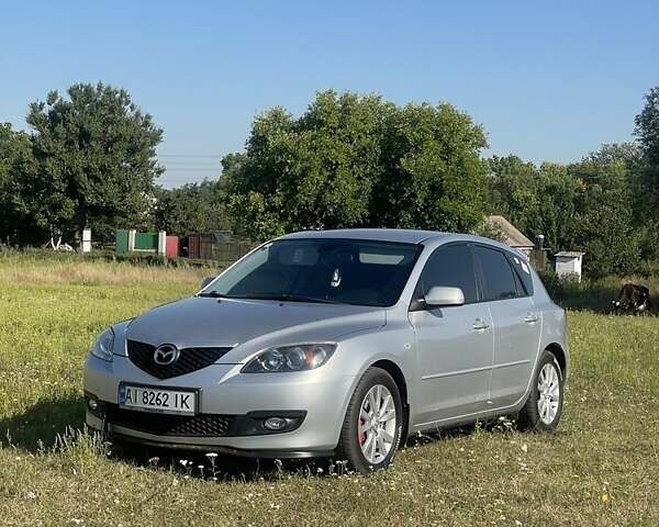 Сірий Мазда 3, об'ємом двигуна 1.6 л та пробігом 200 тис. км за 6300 $, фото 2 на Automoto.ua