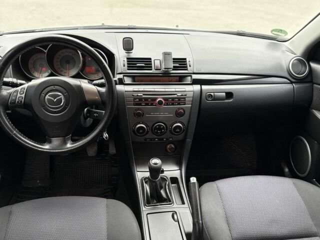 Сірий Мазда 3, об'ємом двигуна 1.6 л та пробігом 190 тис. км за 4999 $, фото 9 на Automoto.ua