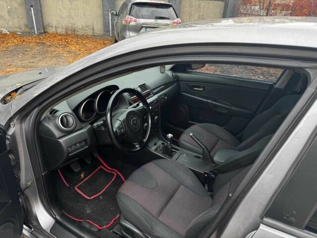 Сірий Мазда 3, об'ємом двигуна 1.6 л та пробігом 238 тис. км за 2800 $, фото 9 на Automoto.ua