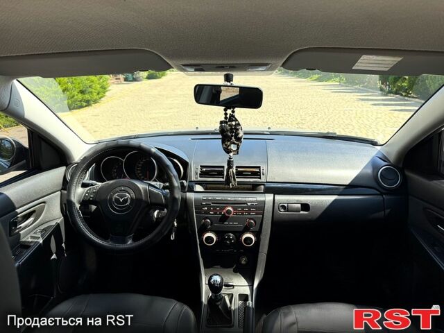 Сірий Мазда 3, об'ємом двигуна 1.6 л та пробігом 178 тис. км за 5750 $, фото 9 на Automoto.ua