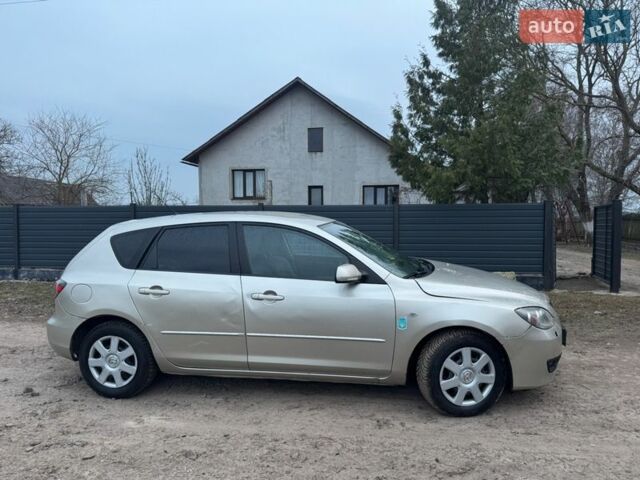 Сірий Мазда 3, об'ємом двигуна 1.6 л та пробігом 227 тис. км за 3300 $, фото 6 на Automoto.ua
