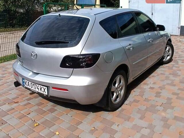 Серый Мазда 3, объемом двигателя 1.6 л и пробегом 230 тыс. км за 4150 $, фото 2 на Automoto.ua