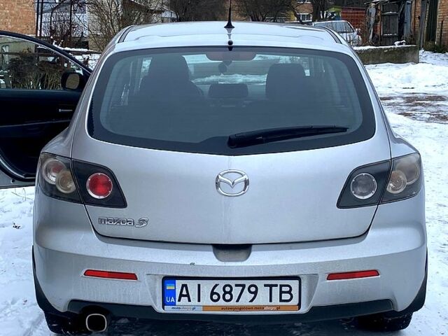Серый Мазда 3, объемом двигателя 1.6 л и пробегом 320 тыс. км за 3500 $, фото 3 на Automoto.ua