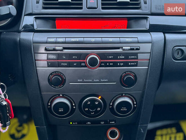 Сірий Мазда 3, об'ємом двигуна 1.6 л та пробігом 156 тис. км за 6200 $, фото 12 на Automoto.ua