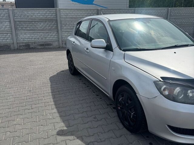 Сірий Мазда 3, об'ємом двигуна 1.6 л та пробігом 370 тис. км за 3500 $, фото 1 на Automoto.ua