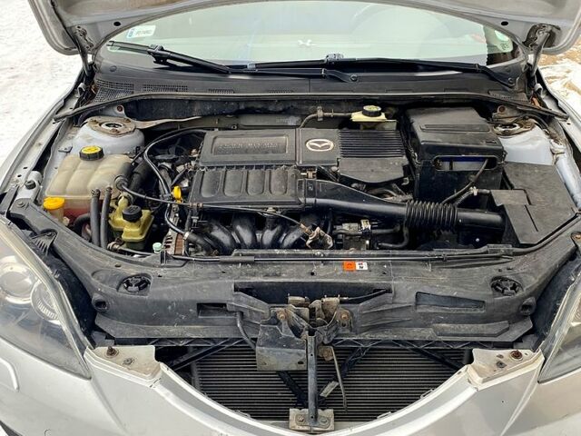 Серый Мазда 3, объемом двигателя 1.6 л и пробегом 320 тыс. км за 3500 $, фото 9 на Automoto.ua