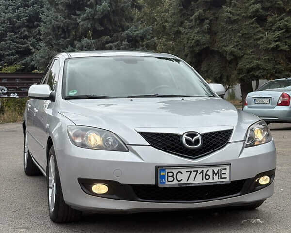 Сірий Мазда 3, об'ємом двигуна 1.6 л та пробігом 190 тис. км за 4999 $, фото 4 на Automoto.ua