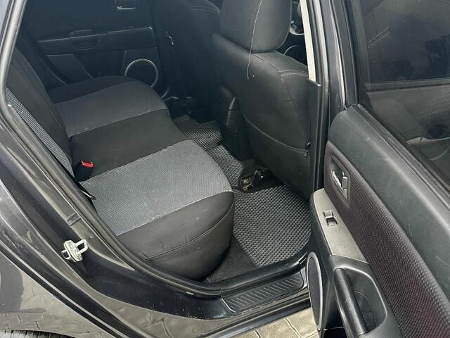 Сірий Мазда 3, об'ємом двигуна 1.6 л та пробігом 225 тис. км за 5500 $, фото 24 на Automoto.ua