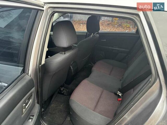 Мазда 3 2006 в Харькове на Automoto.ua Серый Мазда 3, объемом двигателя 1.6 л и пробегом 238 тыс. км за 2800 $, фото 10 на Automoto.ua