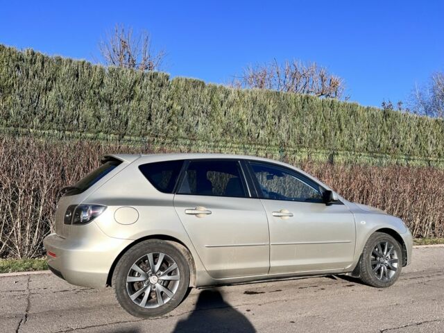 Серый Мазда 3, объемом двигателя 1.6 л и пробегом 200 тыс. км за 3400 $, фото 6 на Automoto.ua