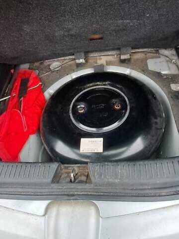 Серый Мазда 3, объемом двигателя 1.6 л и пробегом 370 тыс. км за 2200 $, фото 13 на Automoto.ua