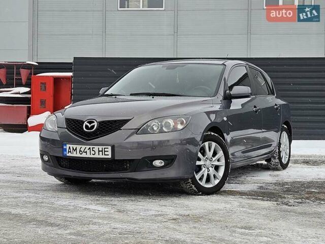 Сірий Мазда 3, об'ємом двигуна 1.6 л та пробігом 289 тис. км за 5300 $, фото 2 на Automoto.ua