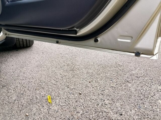 Серый Мазда 3, объемом двигателя 1.6 л и пробегом 248 тыс. км за 4700 $, фото 11 на Automoto.ua