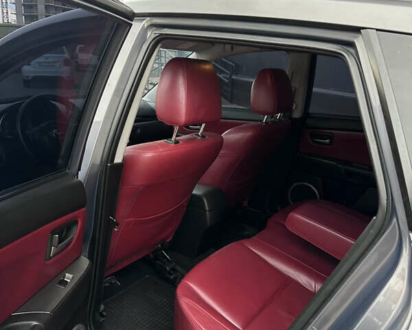 Серый Мазда 3, объемом двигателя 1.6 л и пробегом 268 тыс. км за 5400 $, фото 12 на Automoto.ua