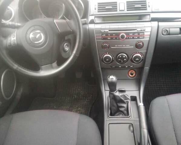Серый Мазда 3, объемом двигателя 1.6 л и пробегом 162 тыс. км за 6200 $, фото 7 на Automoto.ua