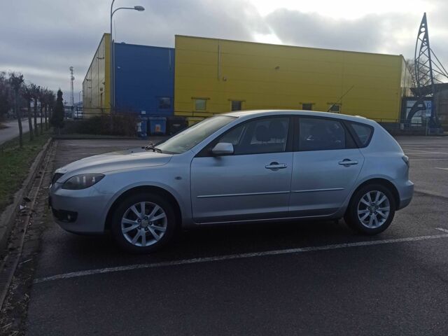 Серый Мазда 3, объемом двигателя 1.6 л и пробегом 152 тыс. км за 2500 $, фото 7 на Automoto.ua