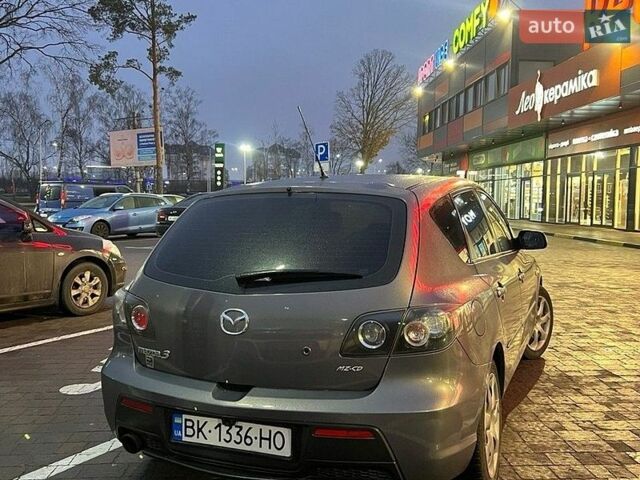 Серый Мазда 3, объемом двигателя 2 л и пробегом 298 тыс. км за 4500 $, фото 1 на Automoto.ua