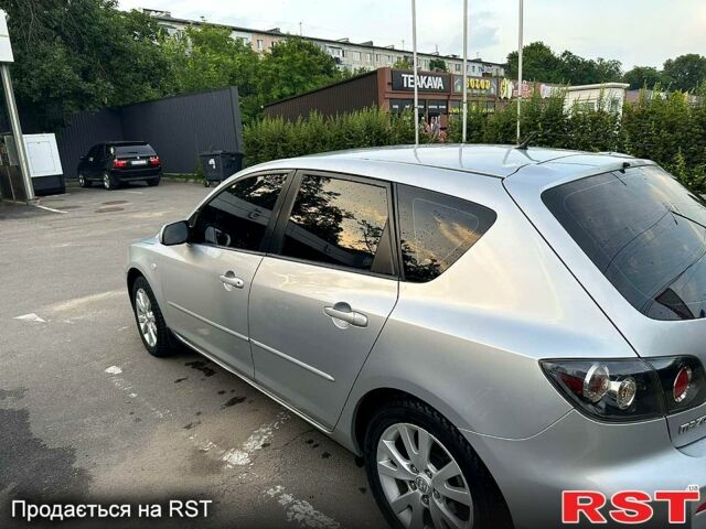 Серый Мазда 3, объемом двигателя 1.6 л и пробегом 31500 тыс. км за 4700 $, фото 7 на Automoto.ua