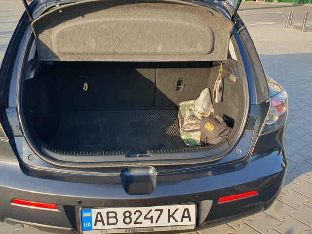 Сірий Мазда 3, об'ємом двигуна 1.6 л та пробігом 200 тис. км за 5200 $, фото 16 на Automoto.ua