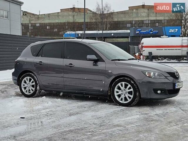 Сірий Мазда 3, об'ємом двигуна 1.6 л та пробігом 289 тис. км за 5300 $, фото 17 на Automoto.ua