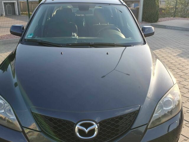 Сірий Мазда 3, об'ємом двигуна 1.6 л та пробігом 200 тис. км за 5200 $, фото 8 на Automoto.ua