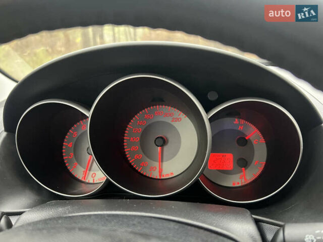 Серый Мазда 3, объемом двигателя 1.6 л и пробегом 217 тыс. км за 4300 $, фото 14 на Automoto.ua