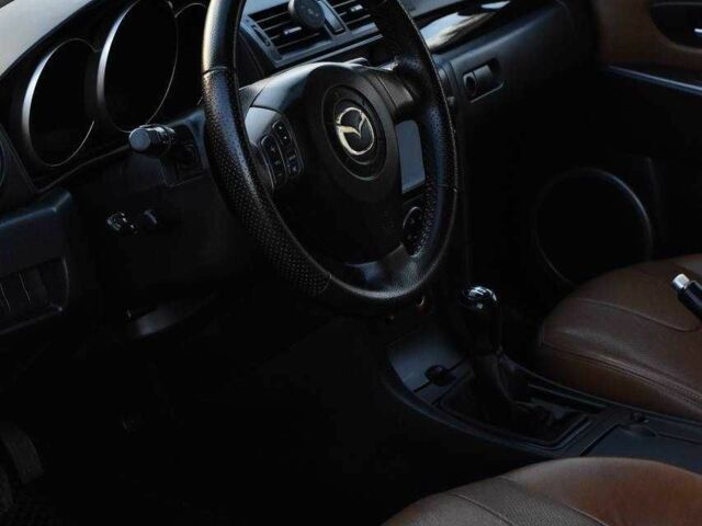 Серый Мазда 3, объемом двигателя 1.6 л и пробегом 246 тыс. км за 4550 $, фото 6 на Automoto.ua