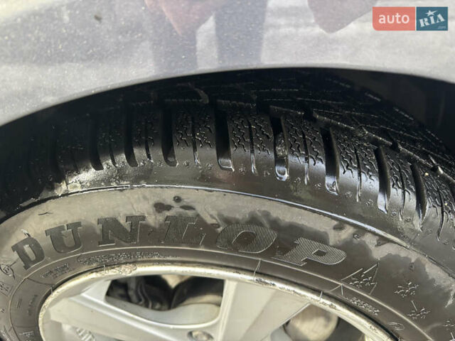 Сірий Мазда 3, об'ємом двигуна 1.6 л та пробігом 184 тис. км за 6350 $, фото 9 на Automoto.ua