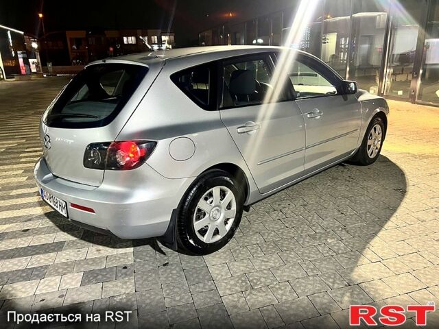 Серый Мазда 3, объемом двигателя 1.6 л и пробегом 86 тыс. км за 5600 $, фото 4 на Automoto.ua