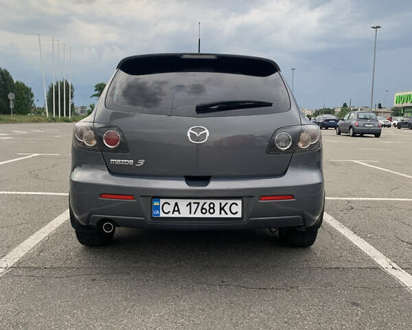 Сірий Мазда 3, об'ємом двигуна 1.6 л та пробігом 263 тис. км за 4500 $, фото 4 на Automoto.ua