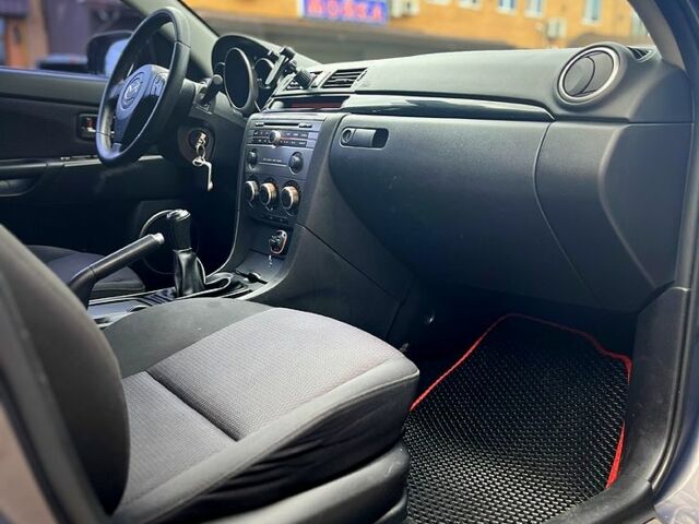 Серый Мазда 3, объемом двигателя 1.6 л и пробегом 220 тыс. км за 5499 $, фото 3 на Automoto.ua