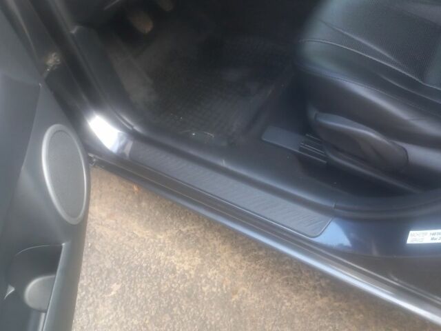 Серый Мазда 3, объемом двигателя 0 л и пробегом 160 тыс. км за 6200 $, фото 6 на Automoto.ua