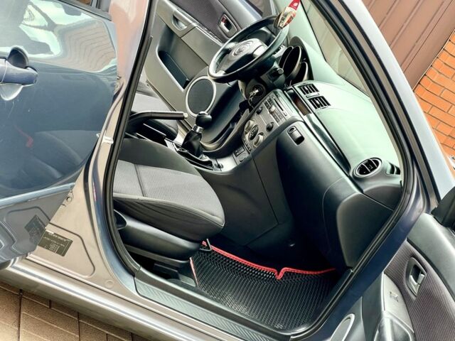 Сірий Мазда 3, об'ємом двигуна 1.6 л та пробігом 165 тис. км за 5400 $, фото 6 на Automoto.ua