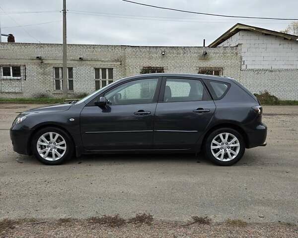 Мазда 3 2007 в Черкассах на Automoto.ua Серый Мазда 3, объемом двигателя 1.6 л и пробегом 251 тыс. км за 6100 $, фото 2 на Automoto.ua