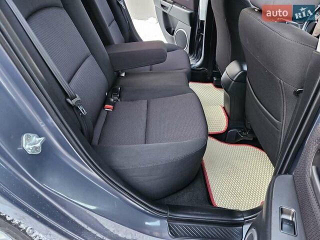 Сірий Мазда 3, об'ємом двигуна 1.6 л та пробігом 289 тис. км за 5300 $, фото 75 на Automoto.ua