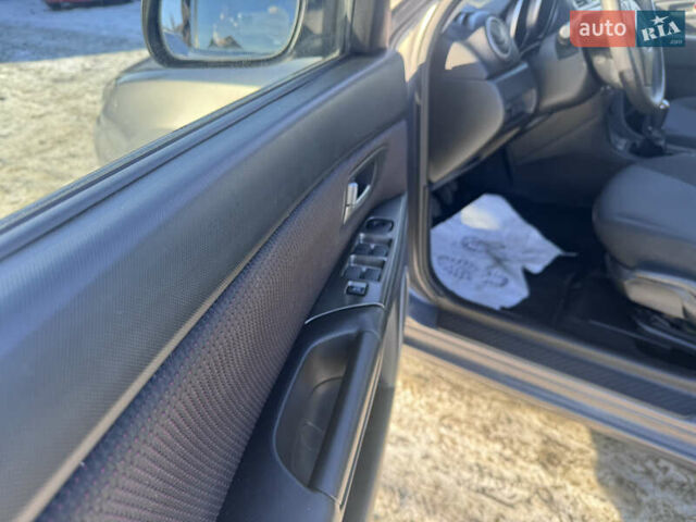 Серый Мазда 3, объемом двигателя 1.4 л и пробегом 240 тыс. км за 5590 $, фото 23 на Automoto.ua